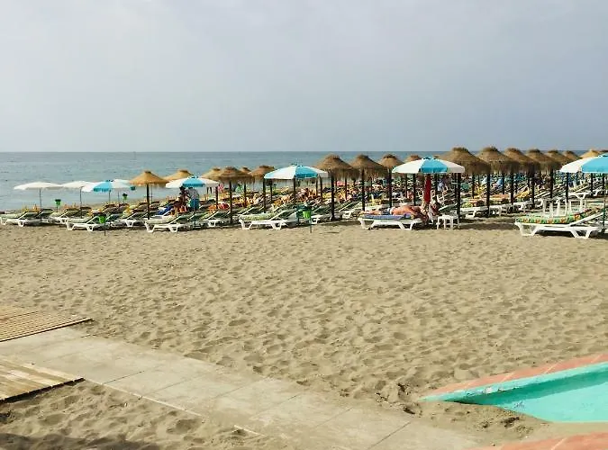 Carihuela Palace Beach Lejlighed